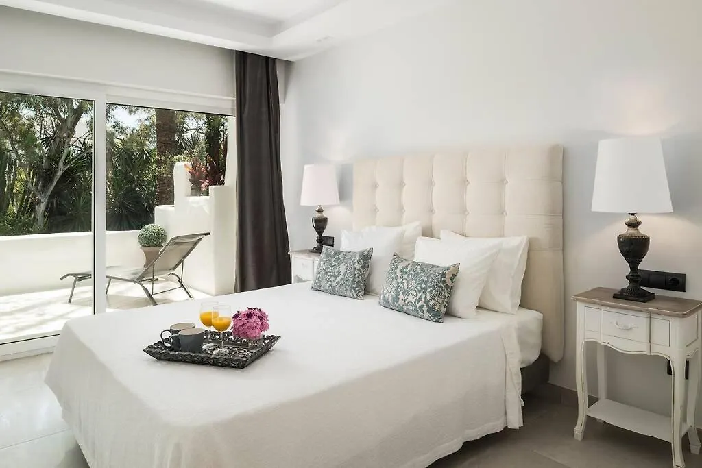 Puerto Banus Beach/Alcazaba Marbella 0*,